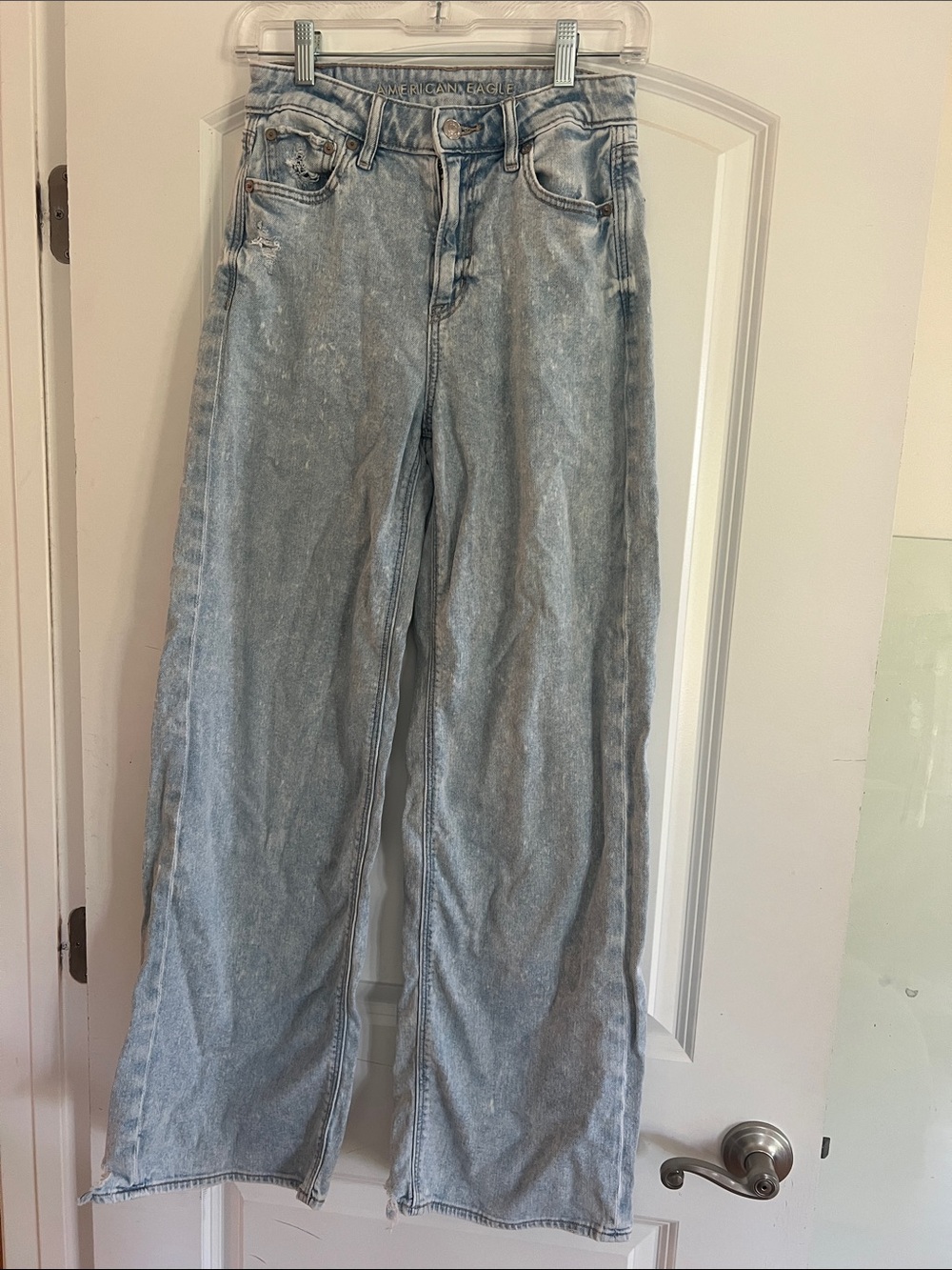 American Eagle Outfitters Acid Wash Wide Leg Jeans - Light Blue